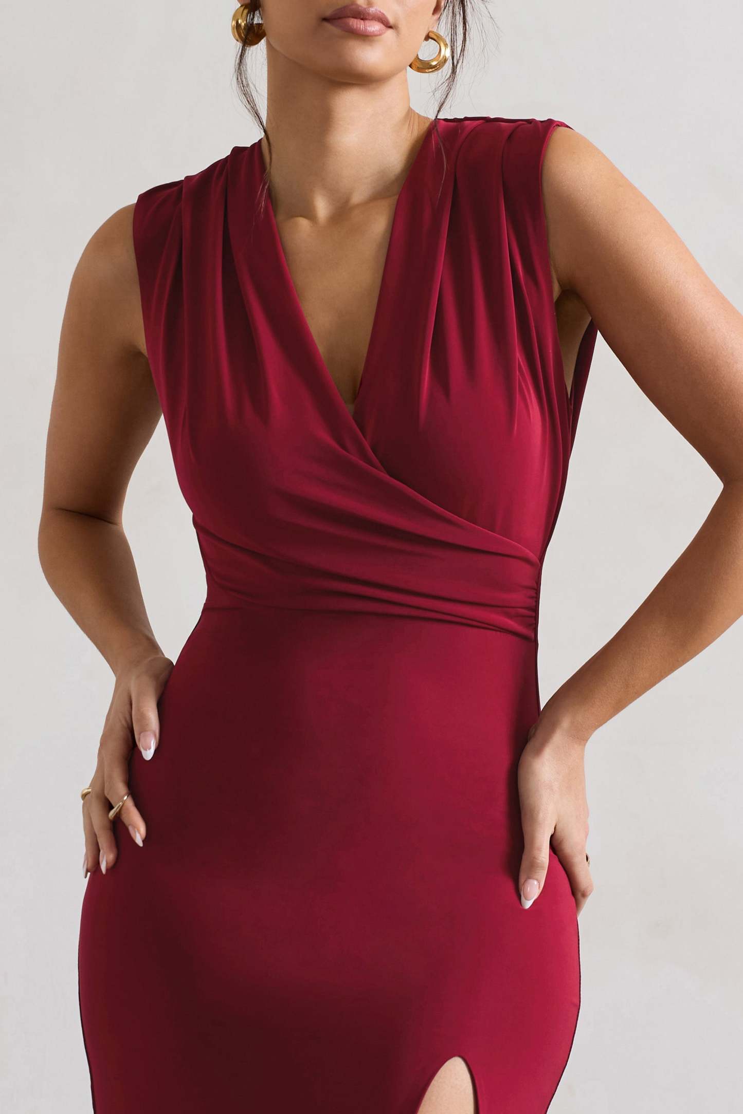 Honour Berry V-Neck Split Maxi Dress With Cowl-Back-Fashionmomo.All Rights Reserved