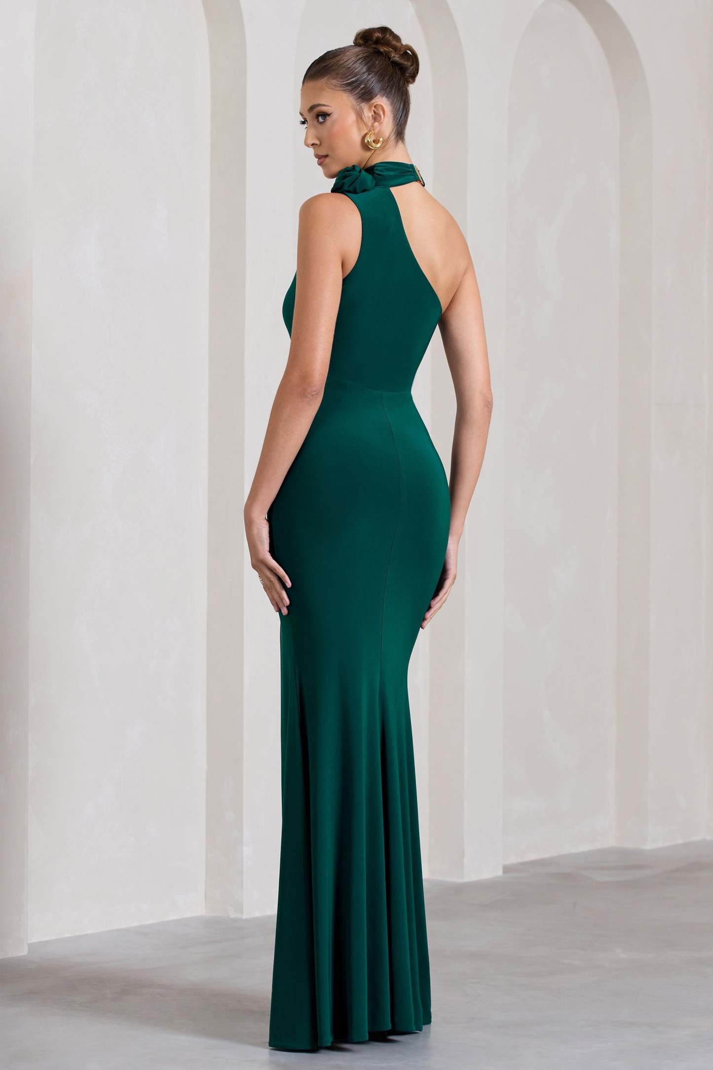 In Suspense Bottle Green Asymmetric Halter-Neck Split Maxi Dress With Flower-Fashionmomo.All Rights Reserved