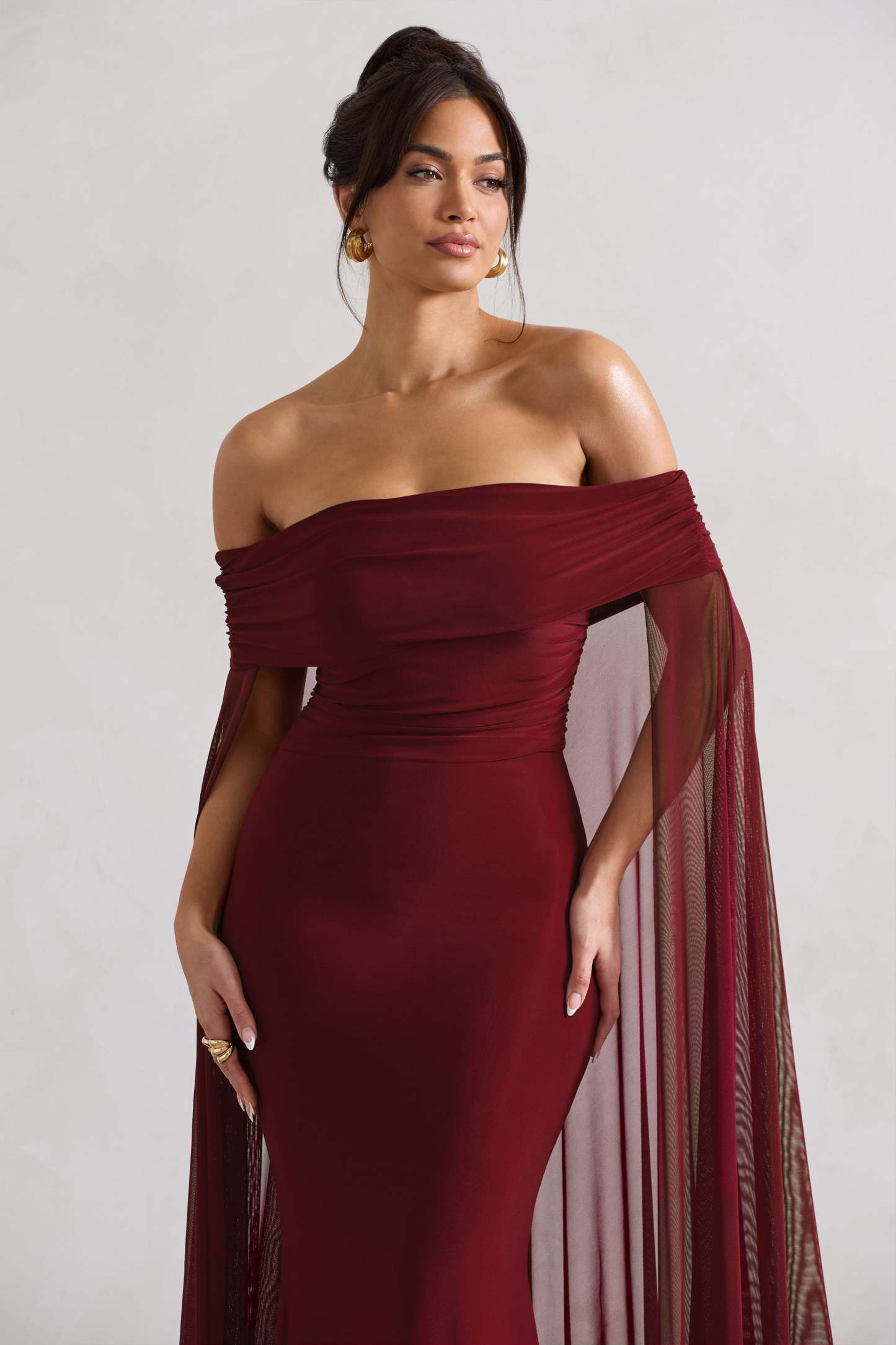 Carlotta Berry Bardot Maxi Dress With Chiffon Cape-Fashionmomo.All Rights Reserved