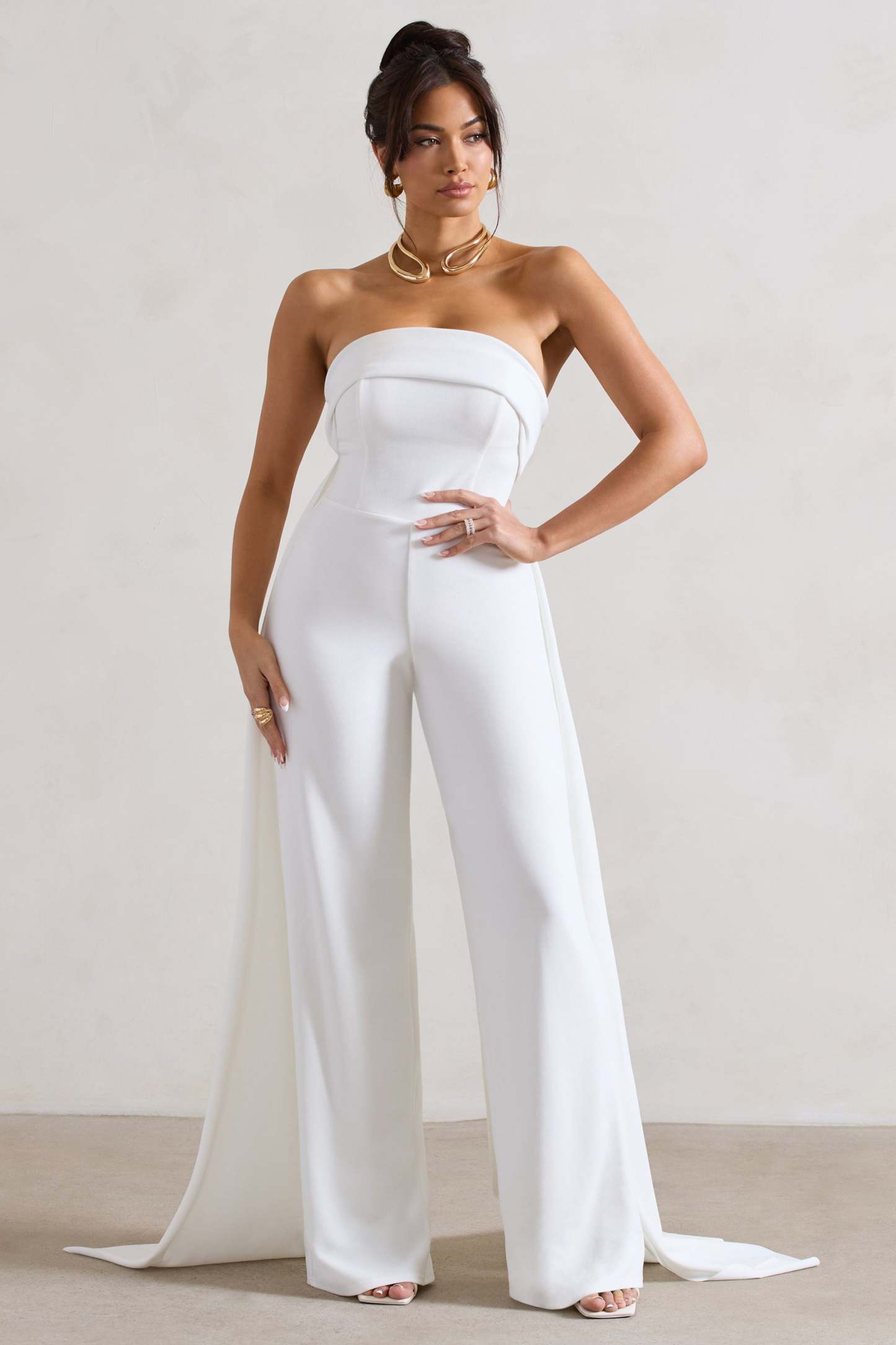 Amaya White Bandeau Wide-Leg Jumpsuit With Cape-Fashionmomo.All Rights Reserved