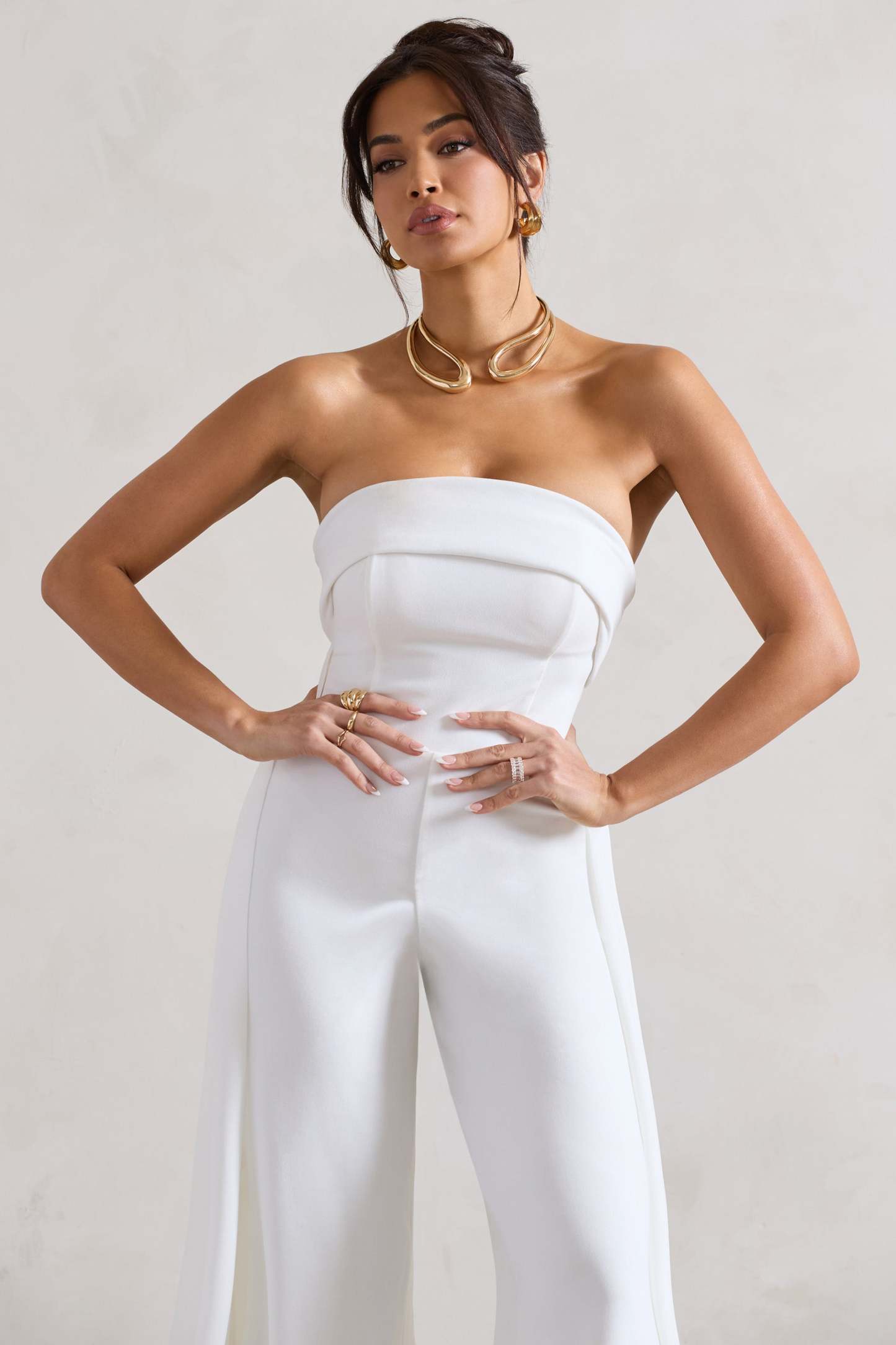 Amaya White Bandeau Wide-Leg Jumpsuit With Cape-Fashionmomo.All Rights Reserved