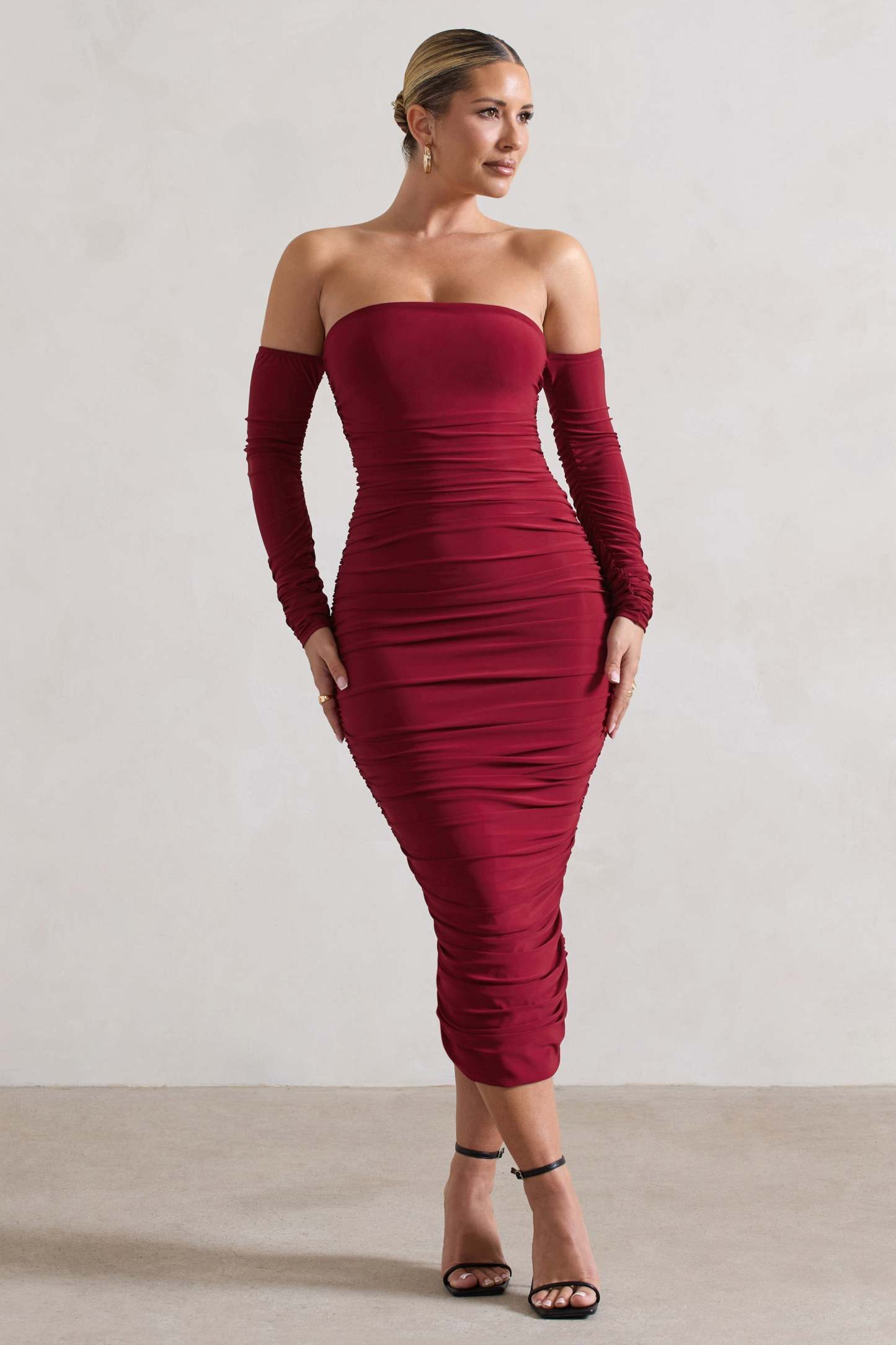 Anissa Berry Ruched Bardot Midi Dress-Fashionmomo.All Rights Reserved