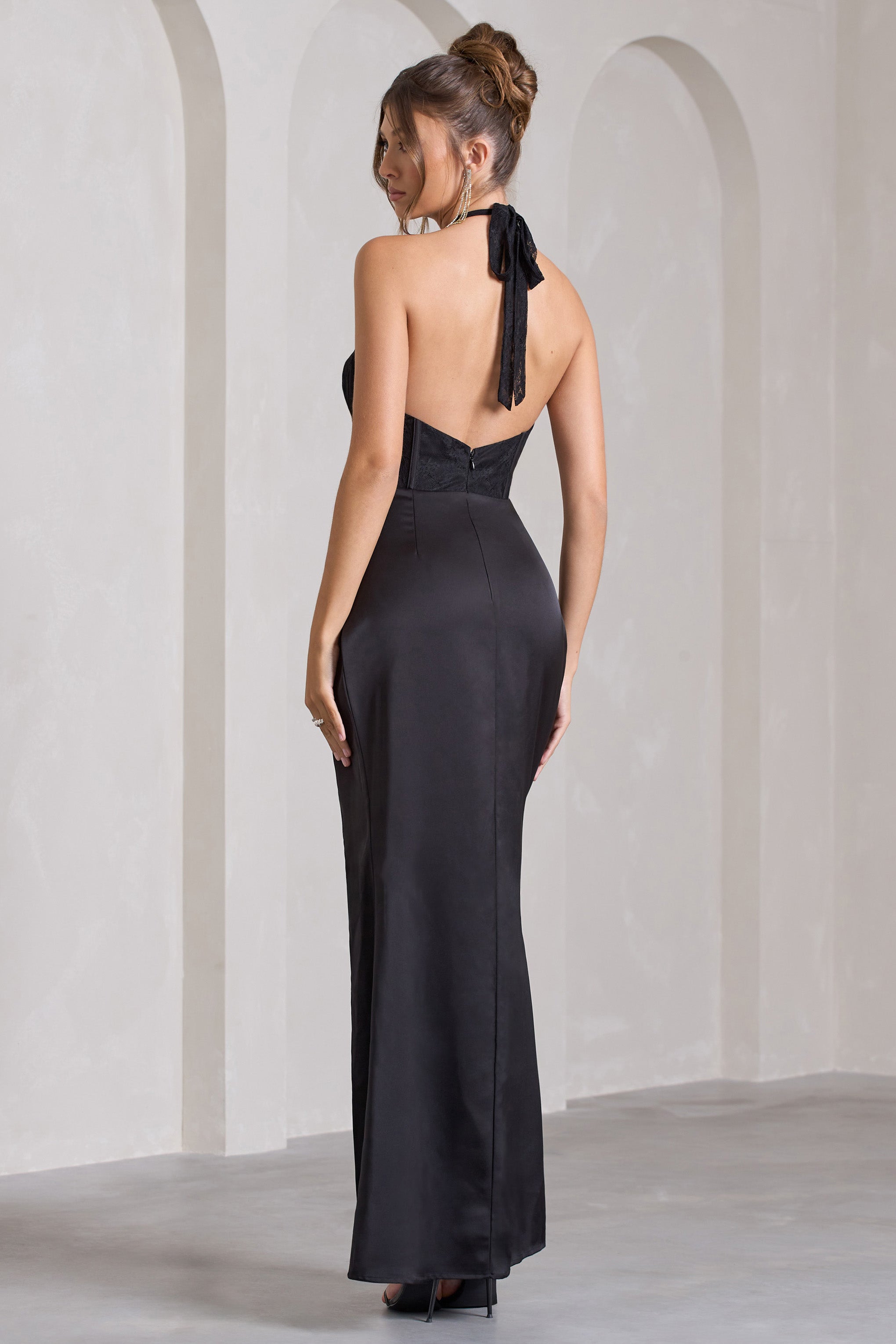 Evalina Black High-Neck Open-Back Panelled Split Maxi Dress-Fashionmomo.All Rights Reserved