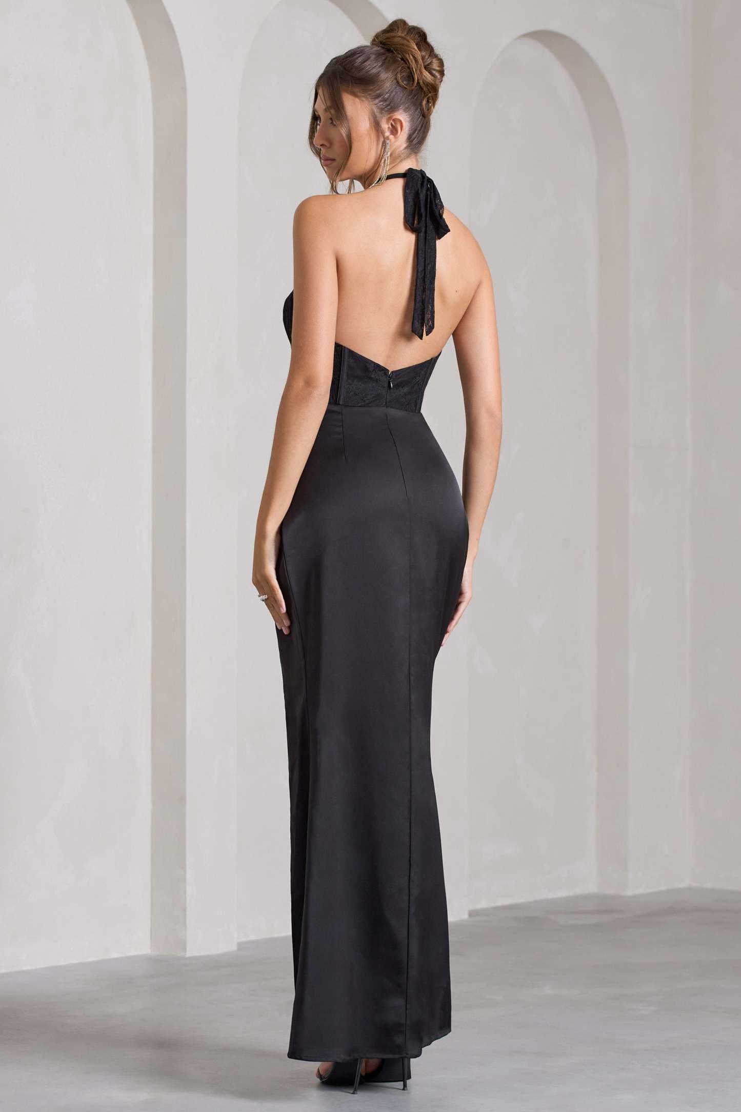 Evalina Black High-Neck Open-Back Panelled Split Maxi Dress-Fashionmomo.All Rights Reserved
