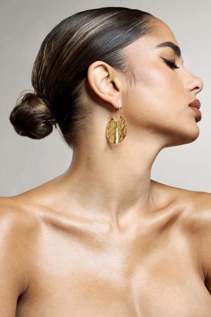 Calista Gold Textured Disc Earrings-Fashionmomo.All Rights Reserved