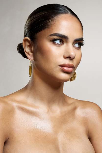 Calista Gold Textured Disc Earrings-Fashionmomo.All Rights Reserved