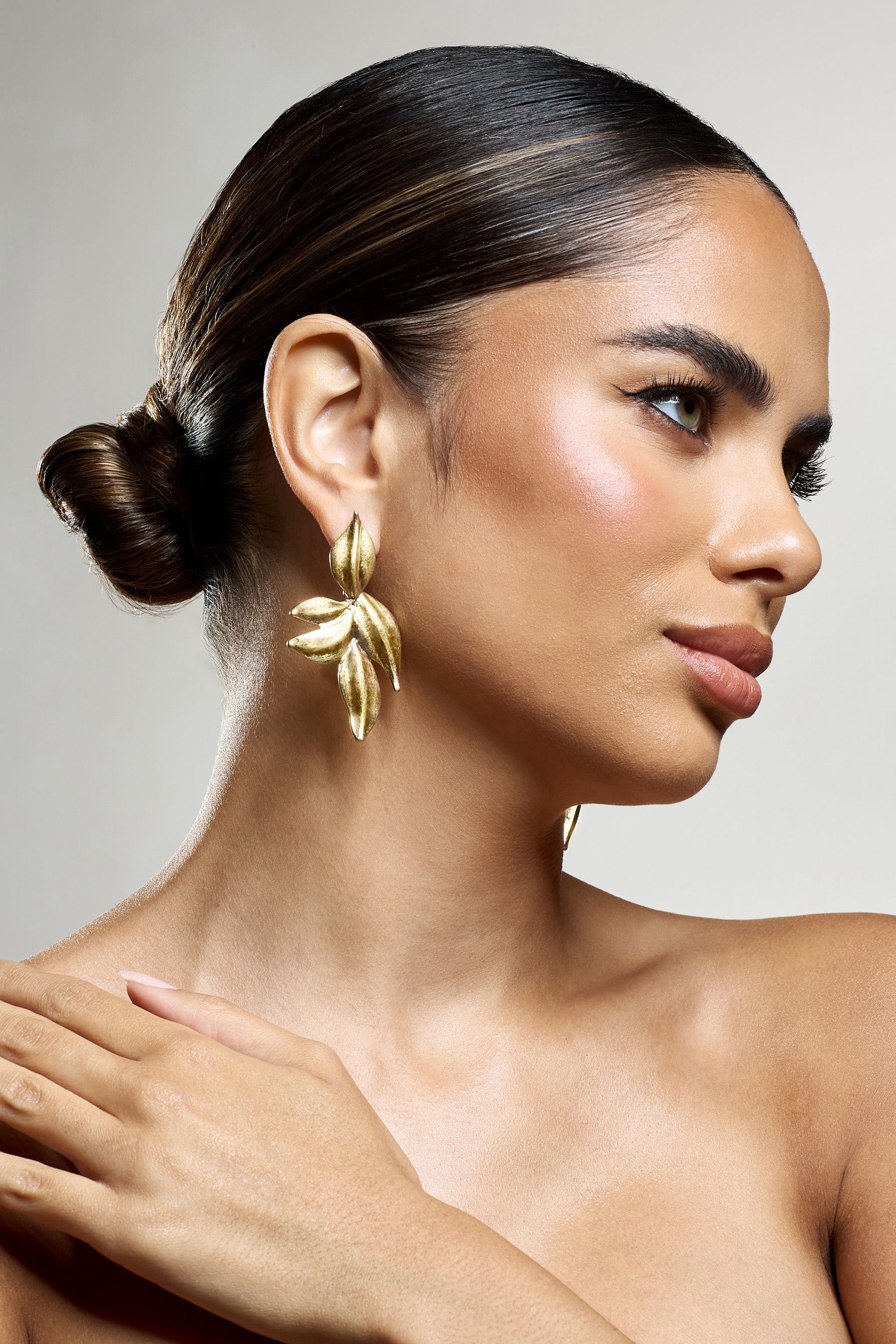 Phillipa Gold Leaf Statement Earrings-Fashionmomo.All Rights Reserved