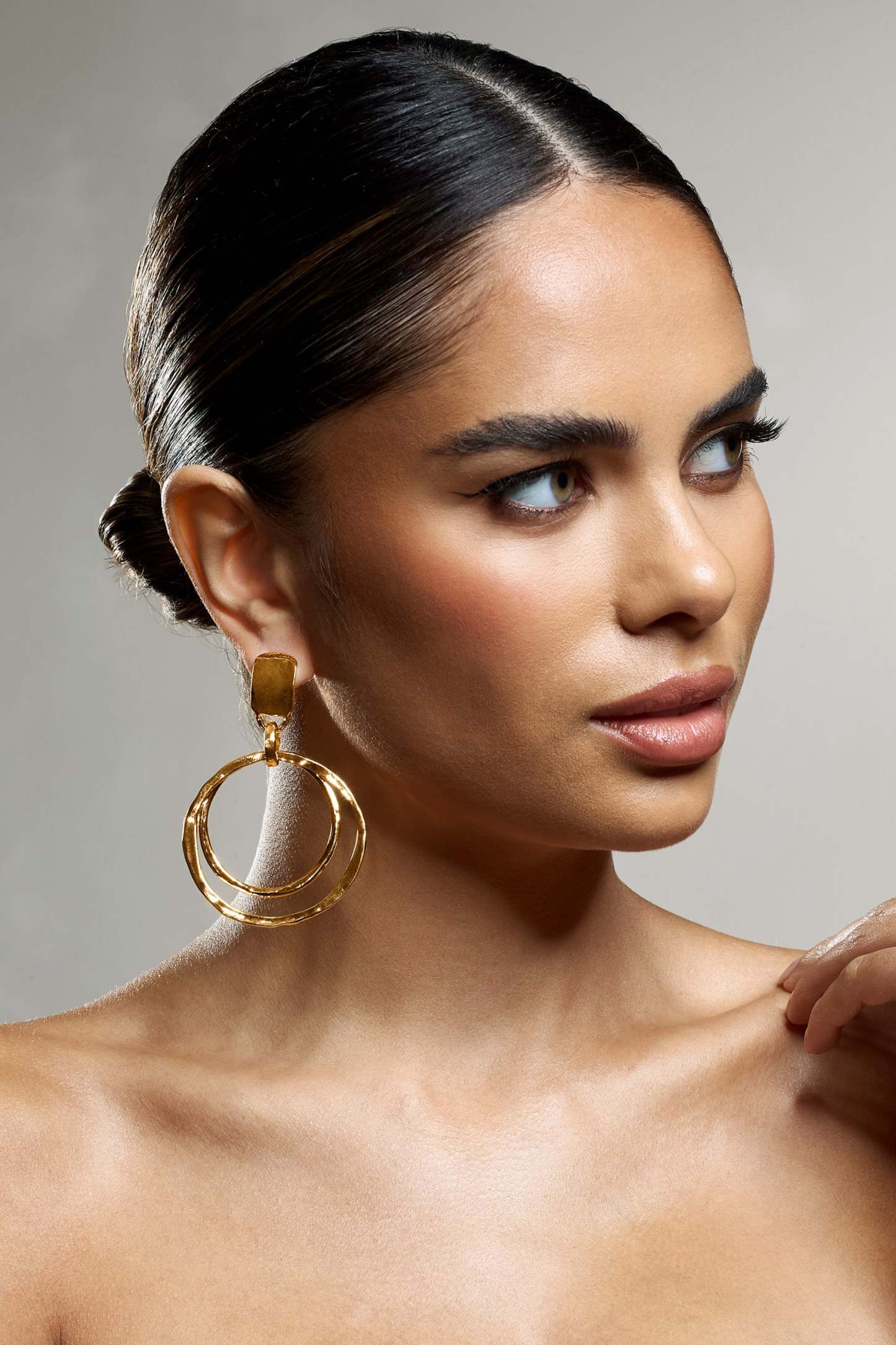 Hana Gold Layered Circular Drop Earrings-Fashionmomo.All Rights Reserved
