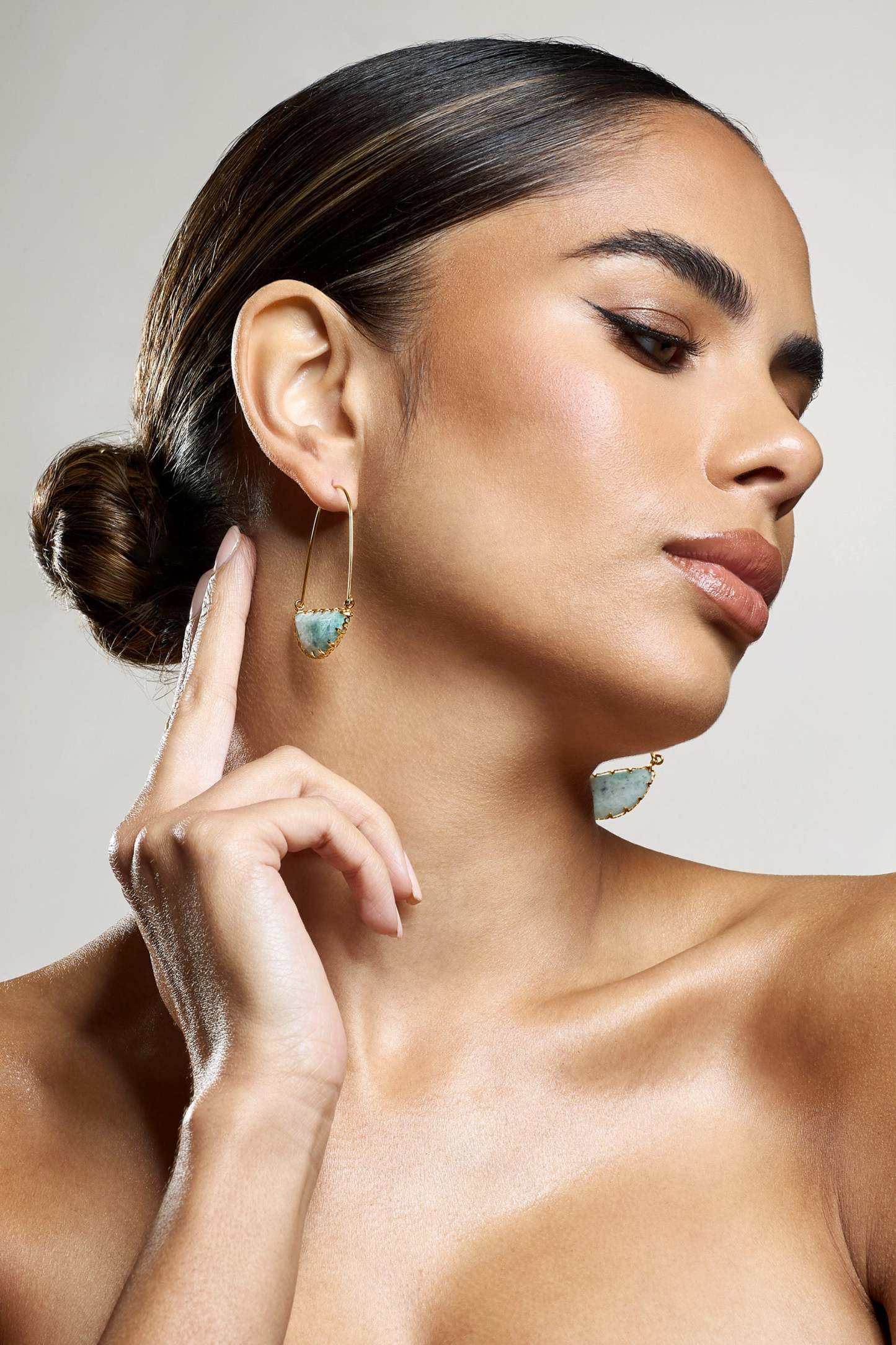 Hettie Turquoise Crystal Statement Earrings-Fashionmomo.All Rights Reserved