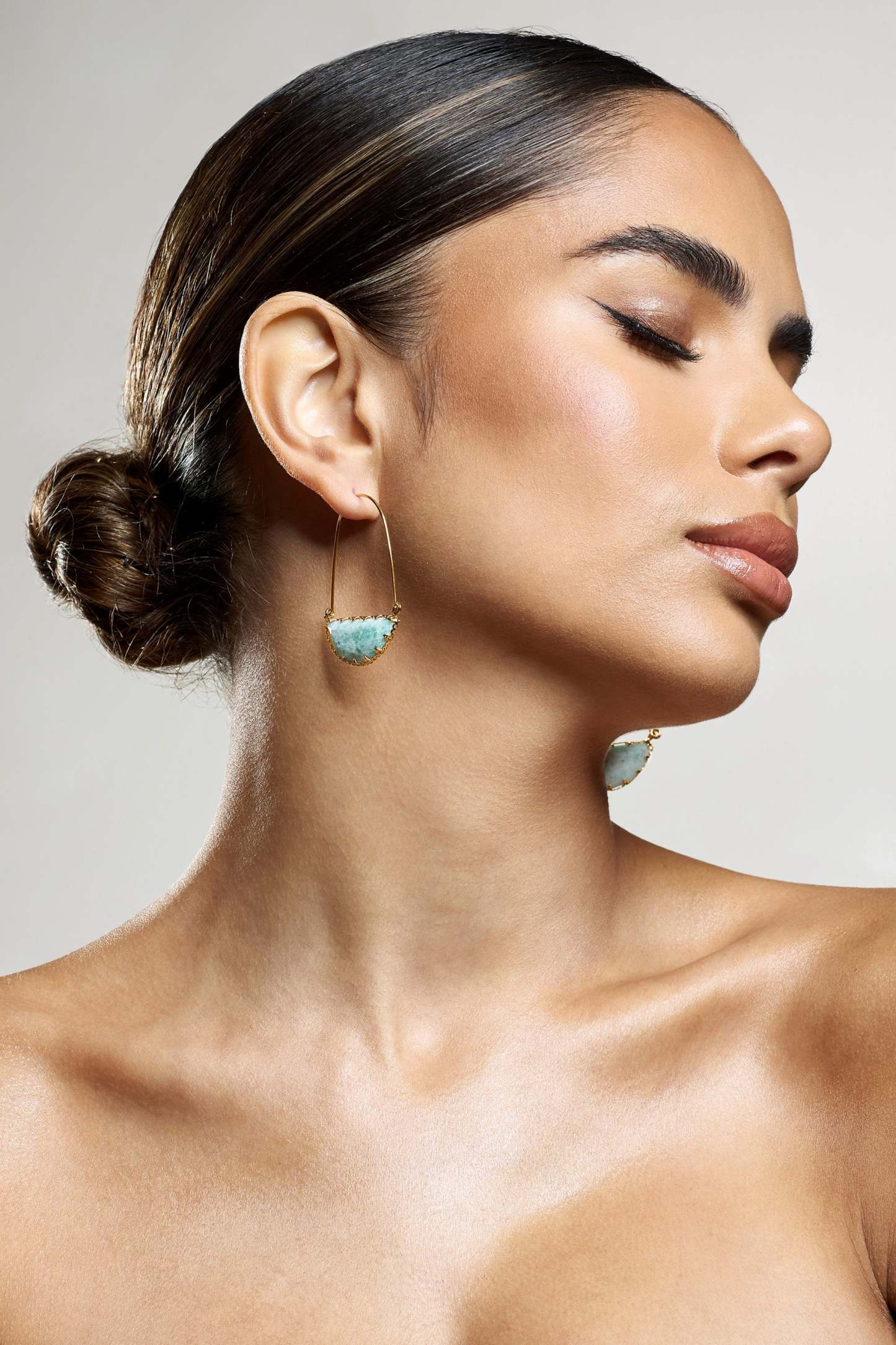 Hettie Turquoise Crystal Statement Earrings-Fashionmomo.All Rights Reserved