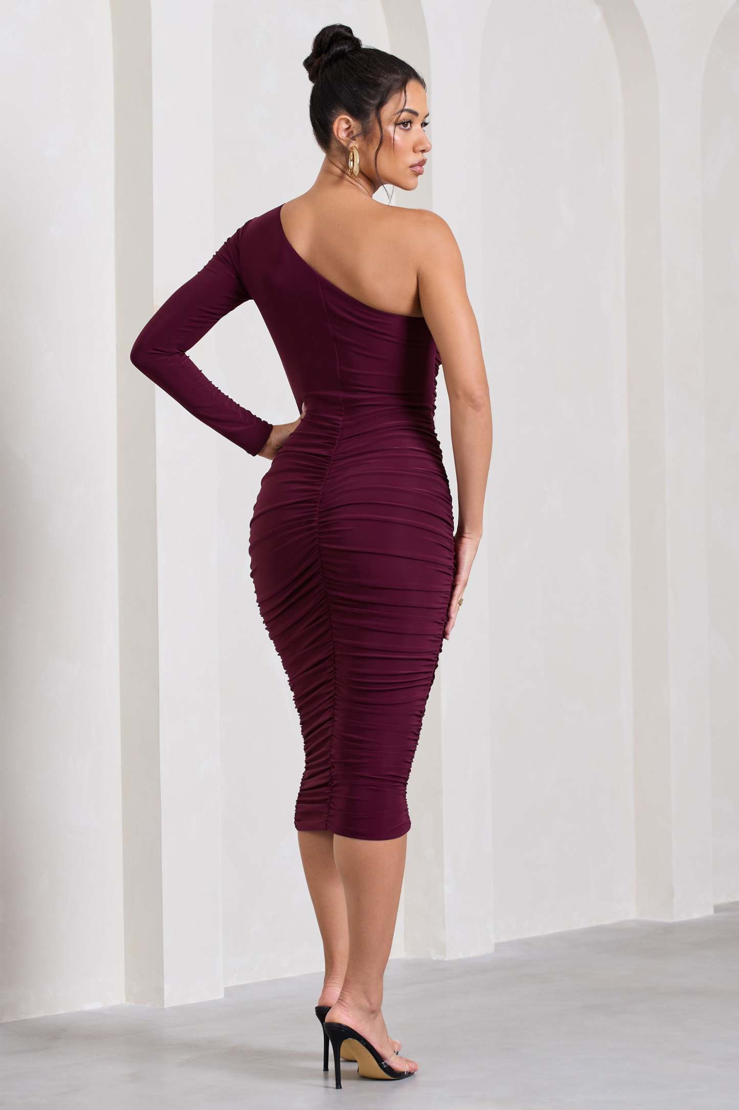 In The Shadows Burgundy One Sleeve Midi Dress With Ruching-Fashionmomo.All Rights Reserved
