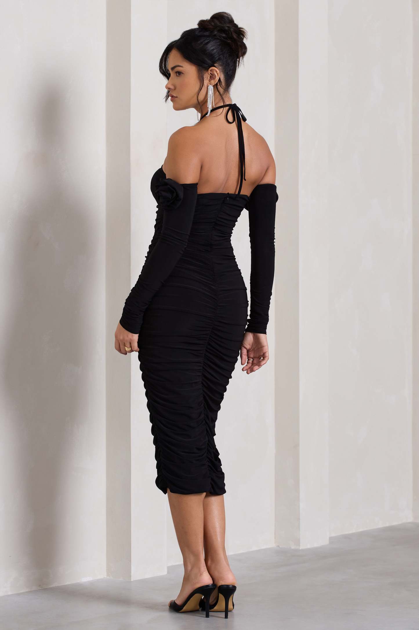 Extra Special Black Ruched Halter-Neck Midi Dress With Flowers-Fashionmomo.All Rights Reserved
