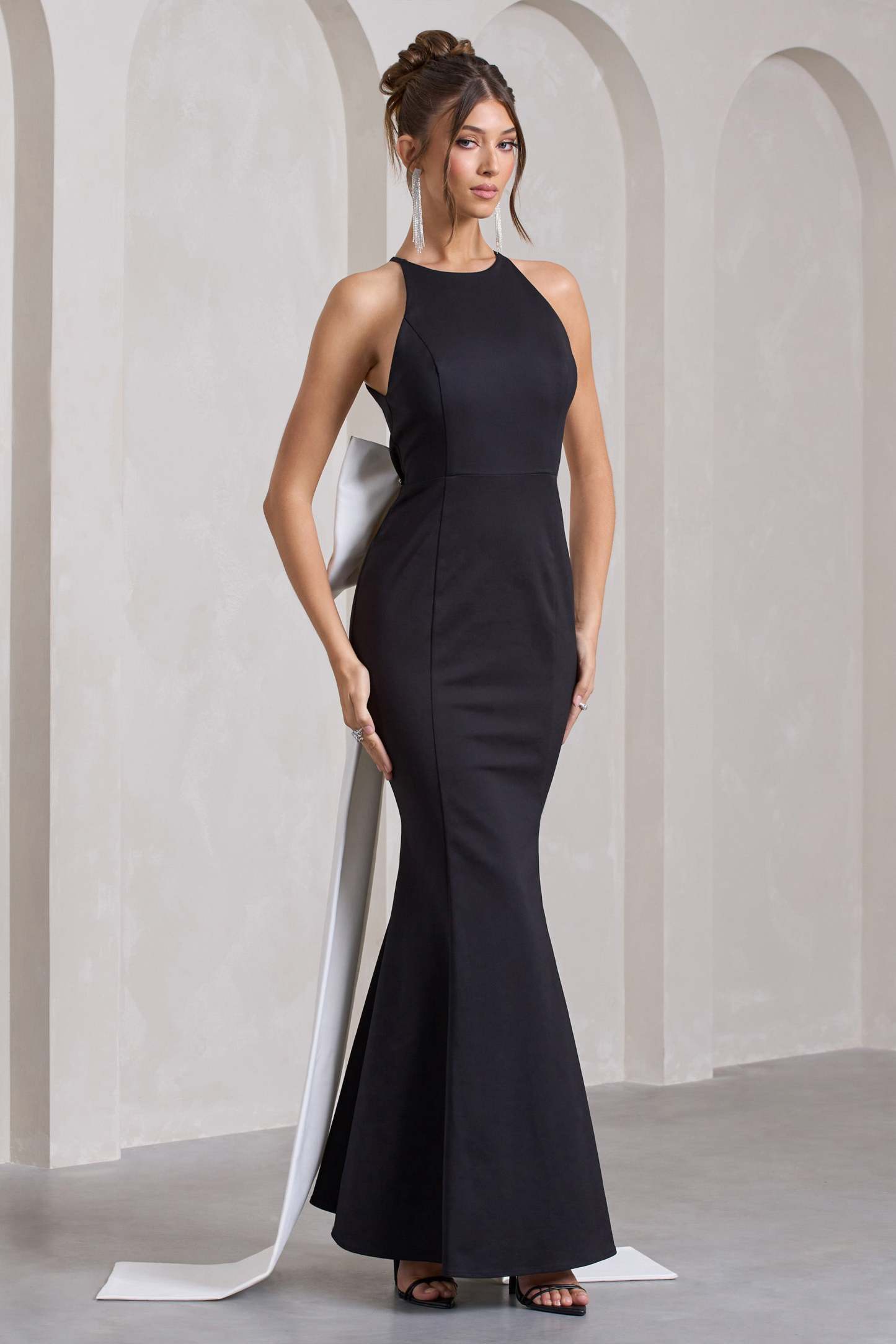 Bestow Black Open-Back Maxi Dress With Oversized White Bow-Fashionmomo.All Rights Reserved