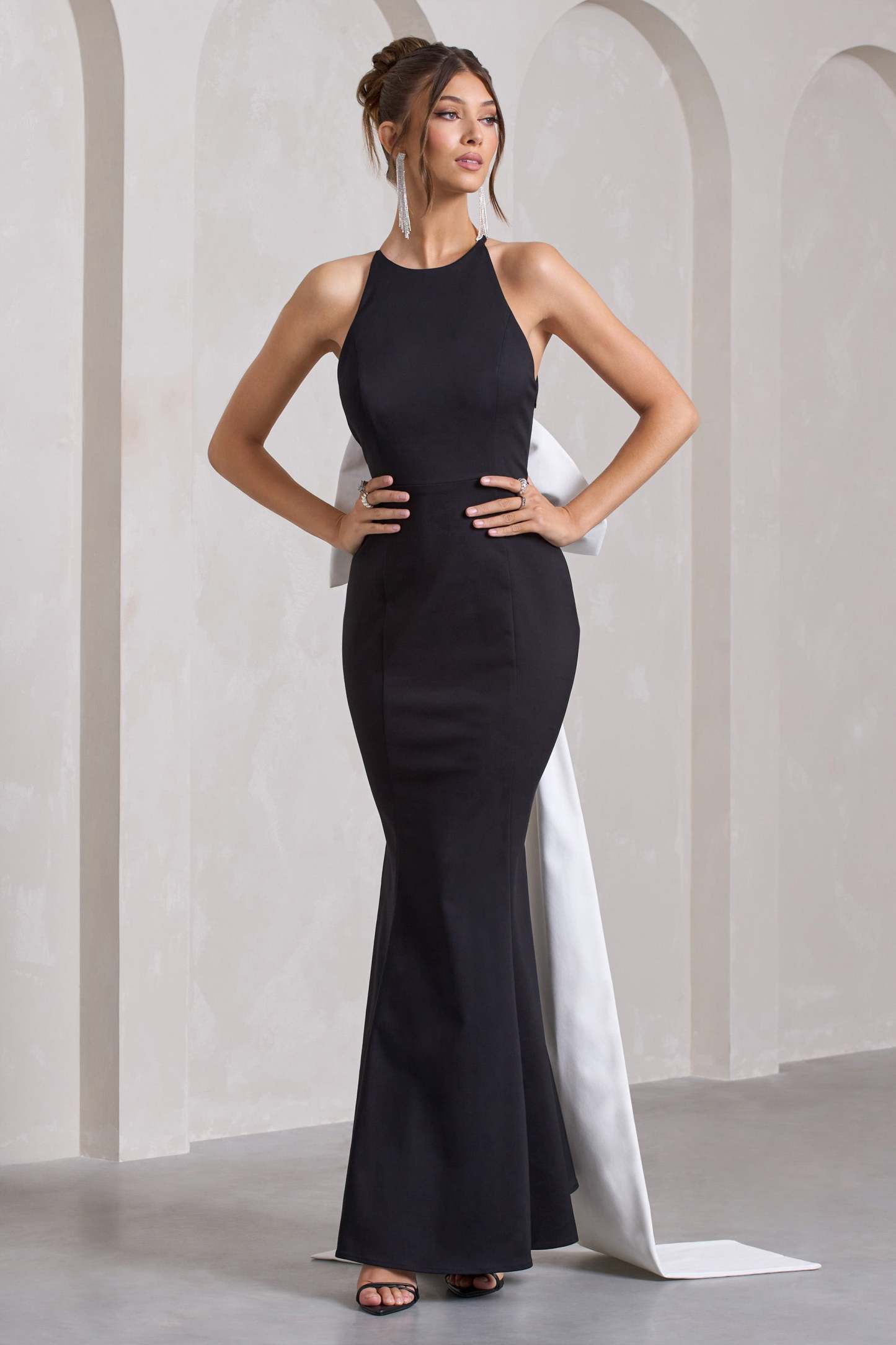 Bestow Black Open-Back Maxi Dress With Oversized White Bow-Fashionmomo.All Rights Reserved