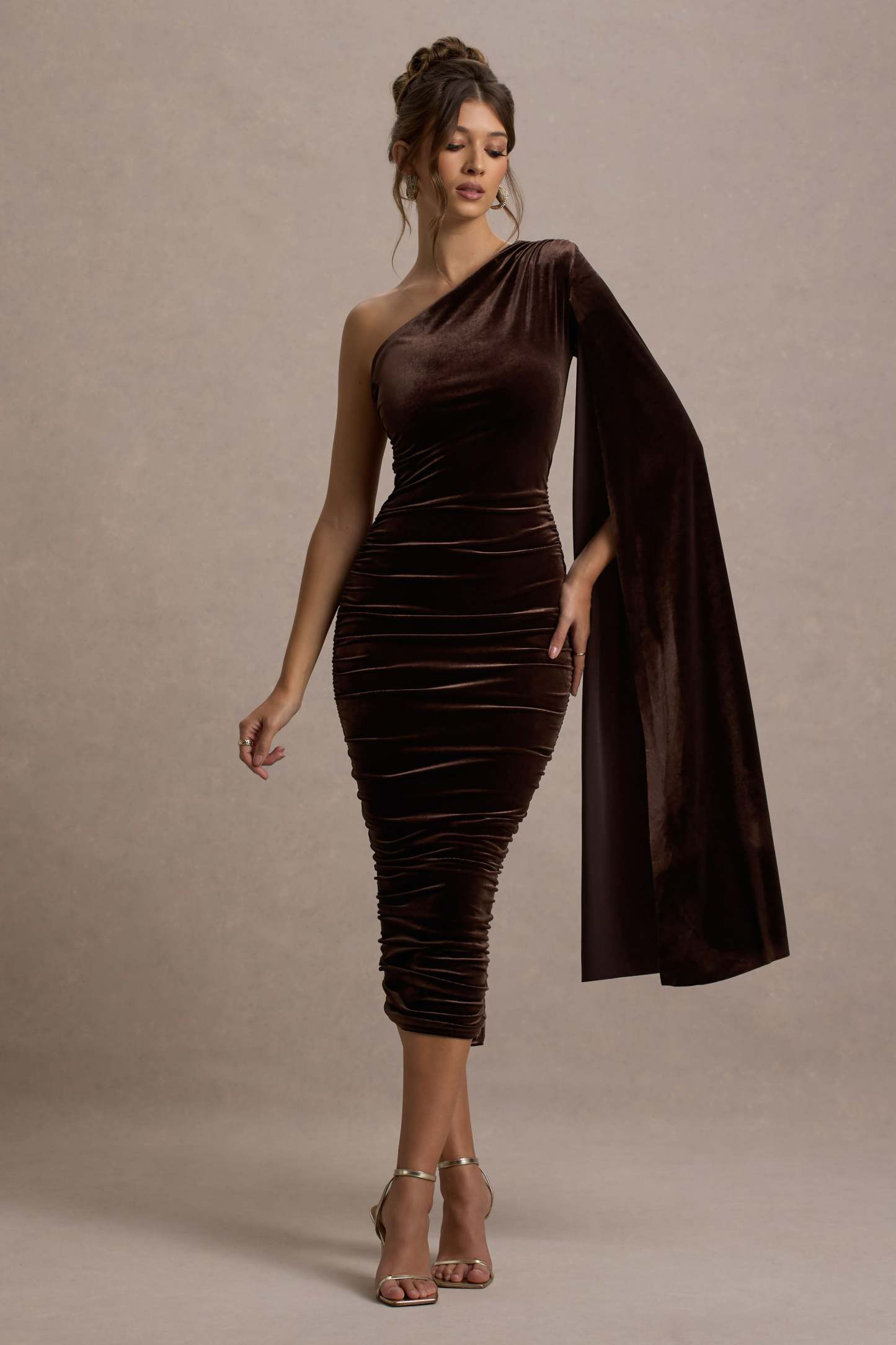 Gianna Chocolate Velvet One Shoulder Cape Bodycon Midi Dress-Fashionmomo.All Rights Reserved