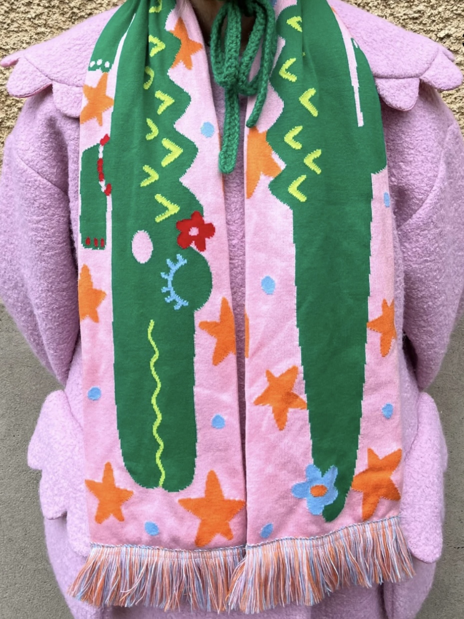 Crocodile scarf