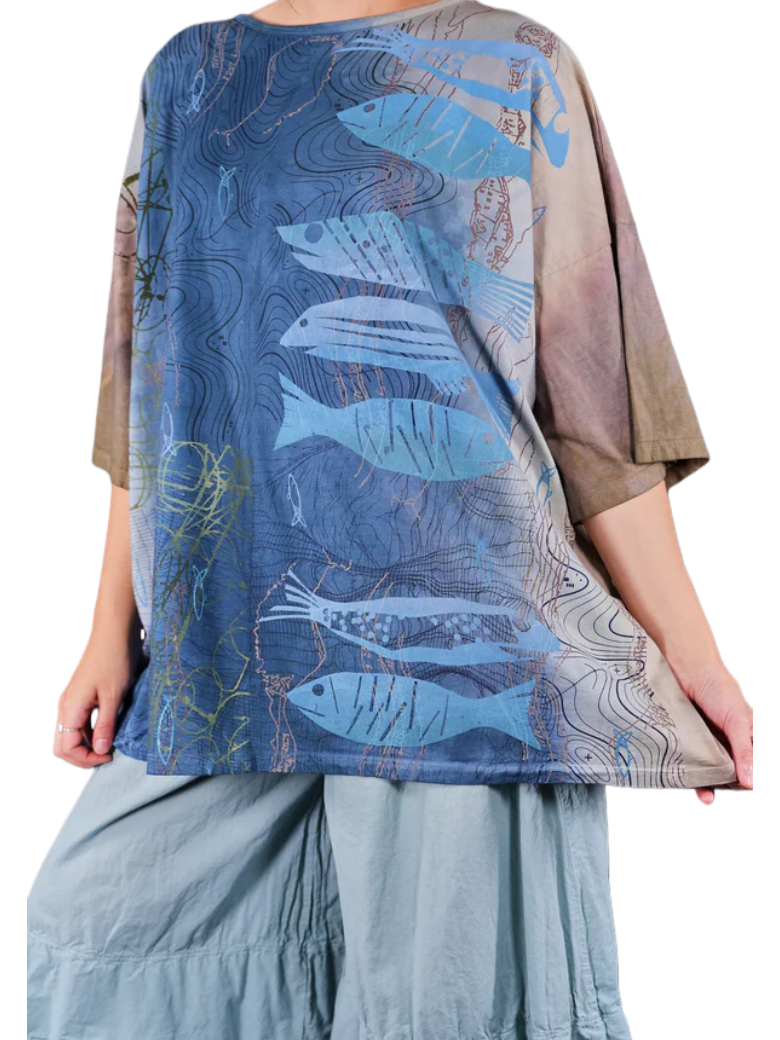 Earth and Seabed Lens T-shirt