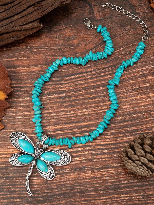 Western-style turquoise dragonfly necklace