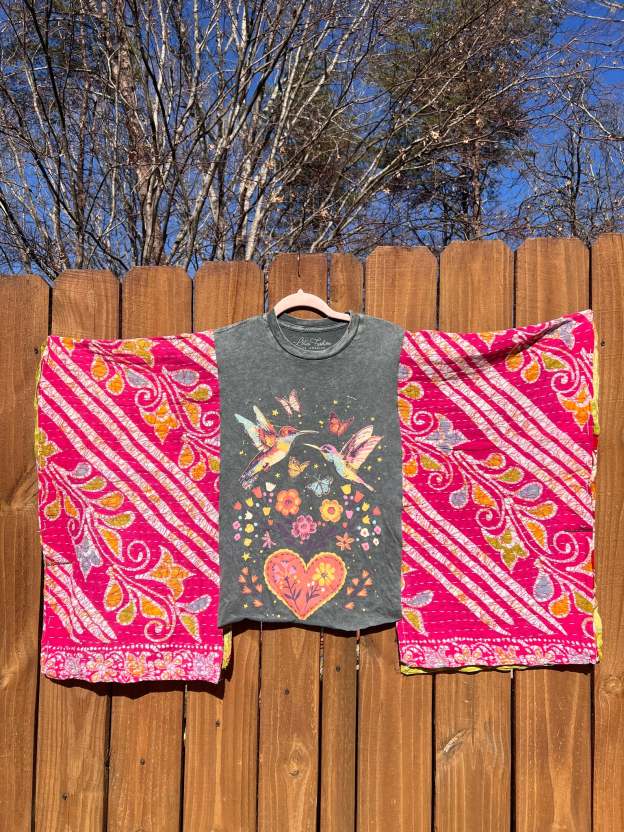 Hummingbird floral Mix & Match Tee