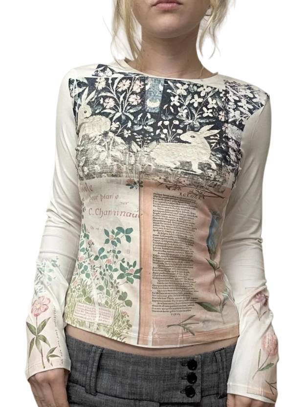 Printed long-sleeved top