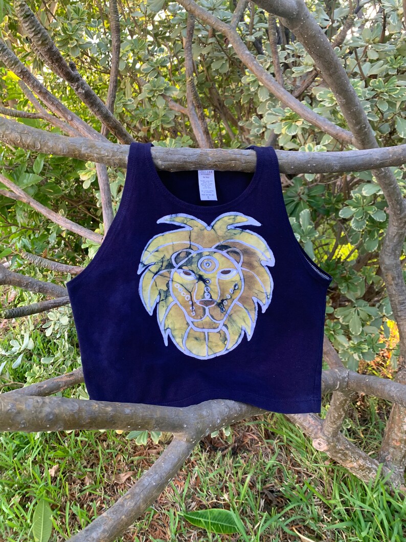Leo Crop Top