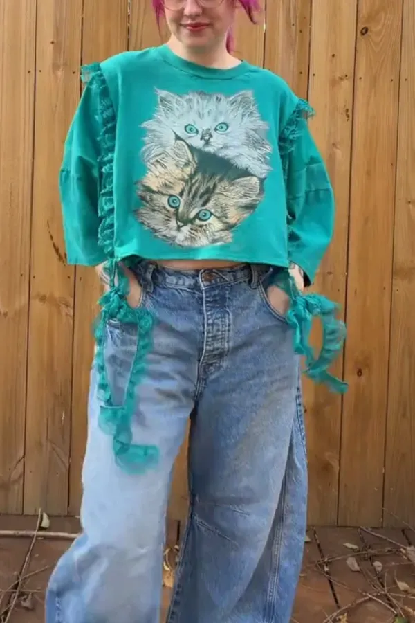 Pussycat Print Mid-Sleeve Top