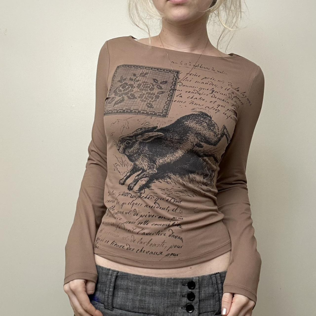 Printed long-sleeved top