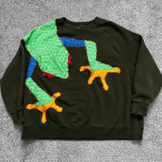 Tree Frog Print Pullover Hoodie