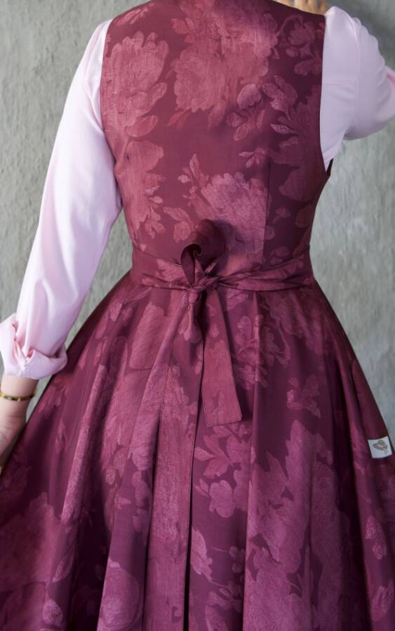 Vintage Jacquard V-Neck Pinafore Dress-Wine Red