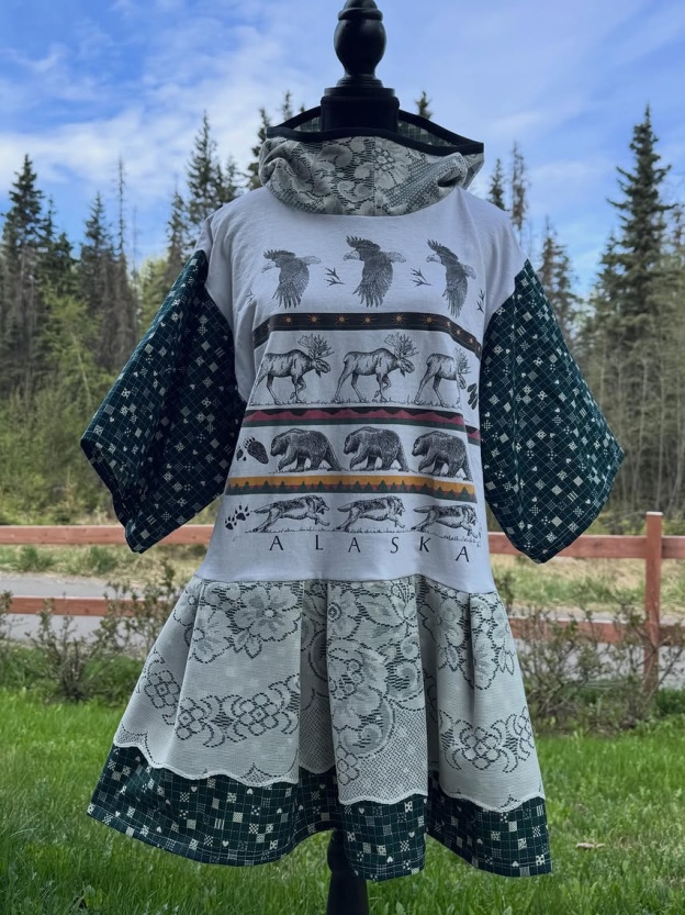 Floral Print Long Sleeve Peplum Tunic Top