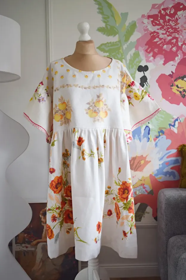 Vintage Poppy Floral Midi Dress