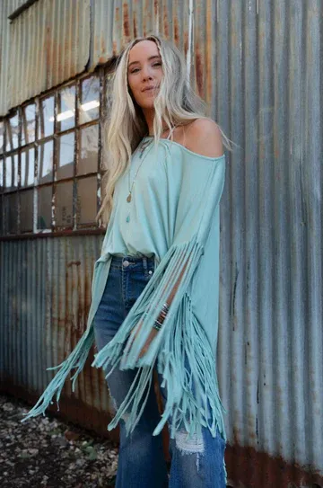 The Nest Showstopper Fringe Top