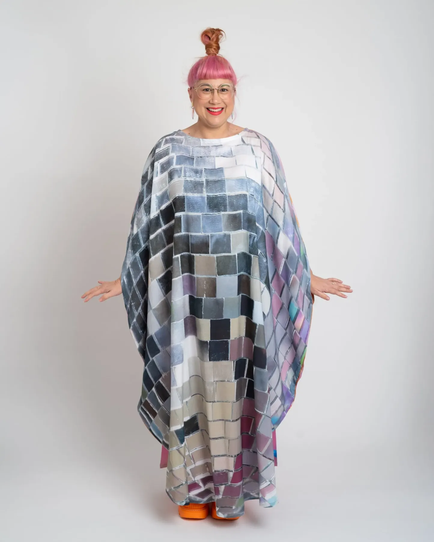 ROUND-ABOUTS: Disco Dress