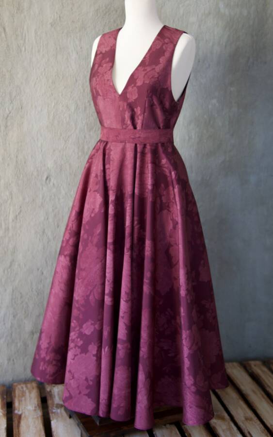 Vintage Jacquard V-Neck Pinafore Dress-Wine Red