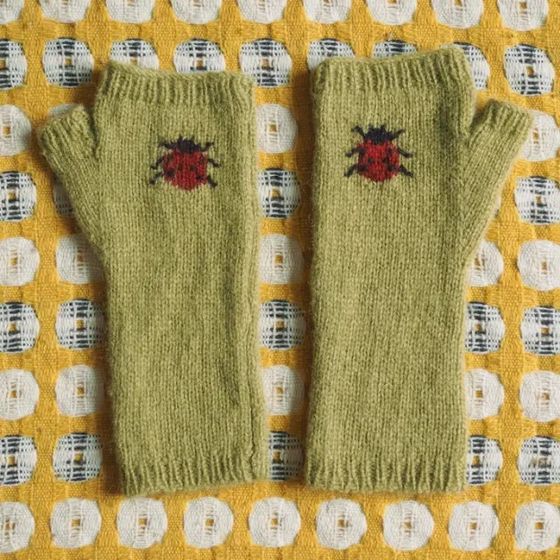 Ladybird Gloves - Green