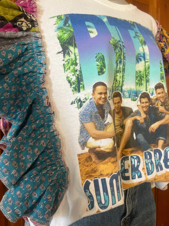 BIG TIME RUSH kantha ruffle tee