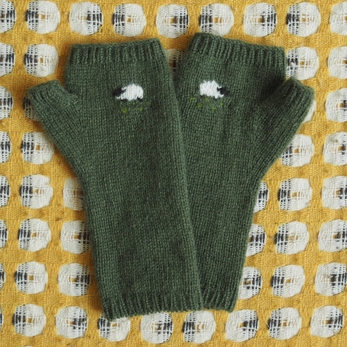 Sheep Gloves