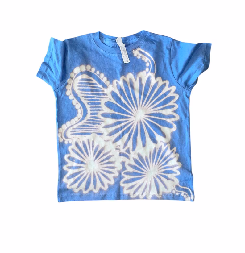 Ditsy floral Graphic Tee
