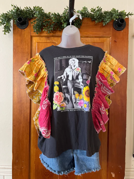 DOLLY ruffle sleeves kantha tee