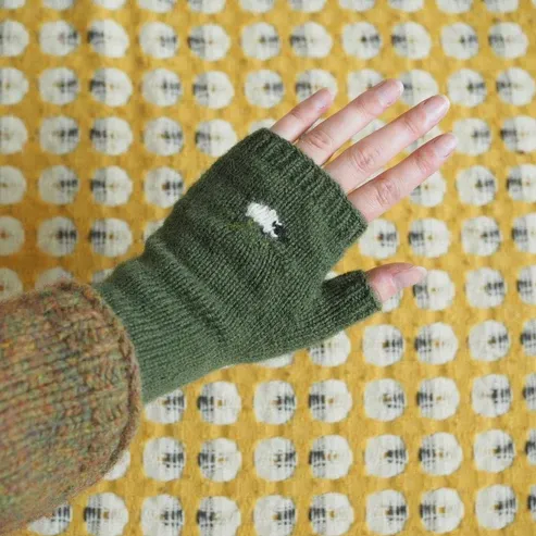 Sheep Gloves