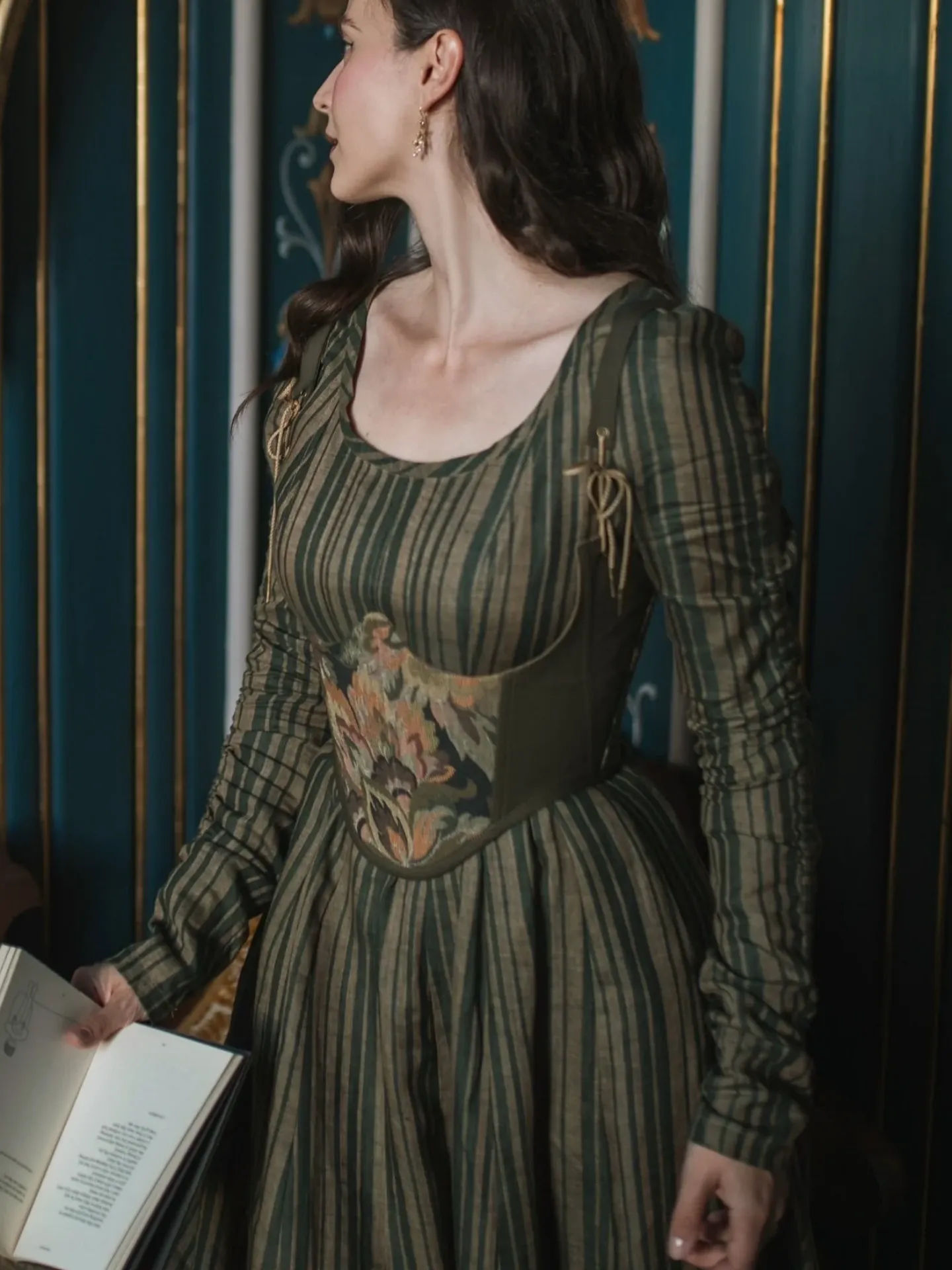 Victorian maxi linen dress