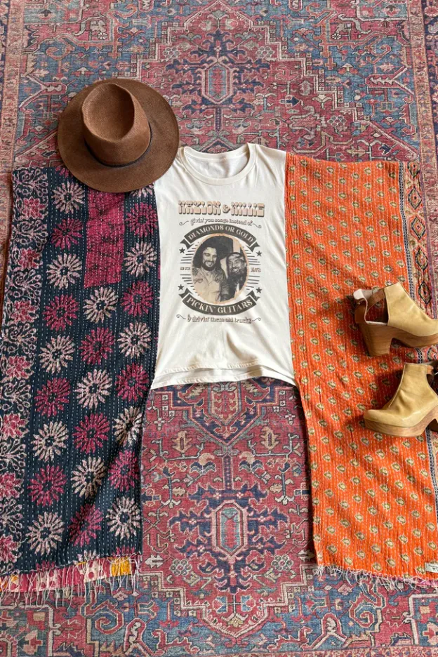 Waylon and Willie Pickin Guitars Mix & Match Tee