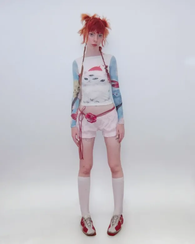 KITTY KAT LONGSLEEVE