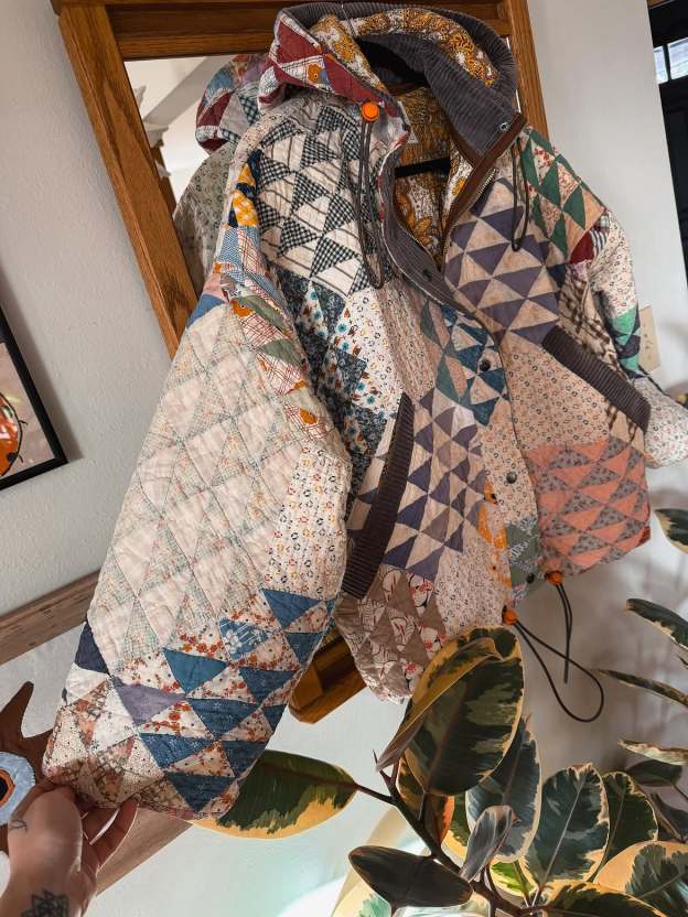 Vintage Quilt Patchwork Hooded Jacket