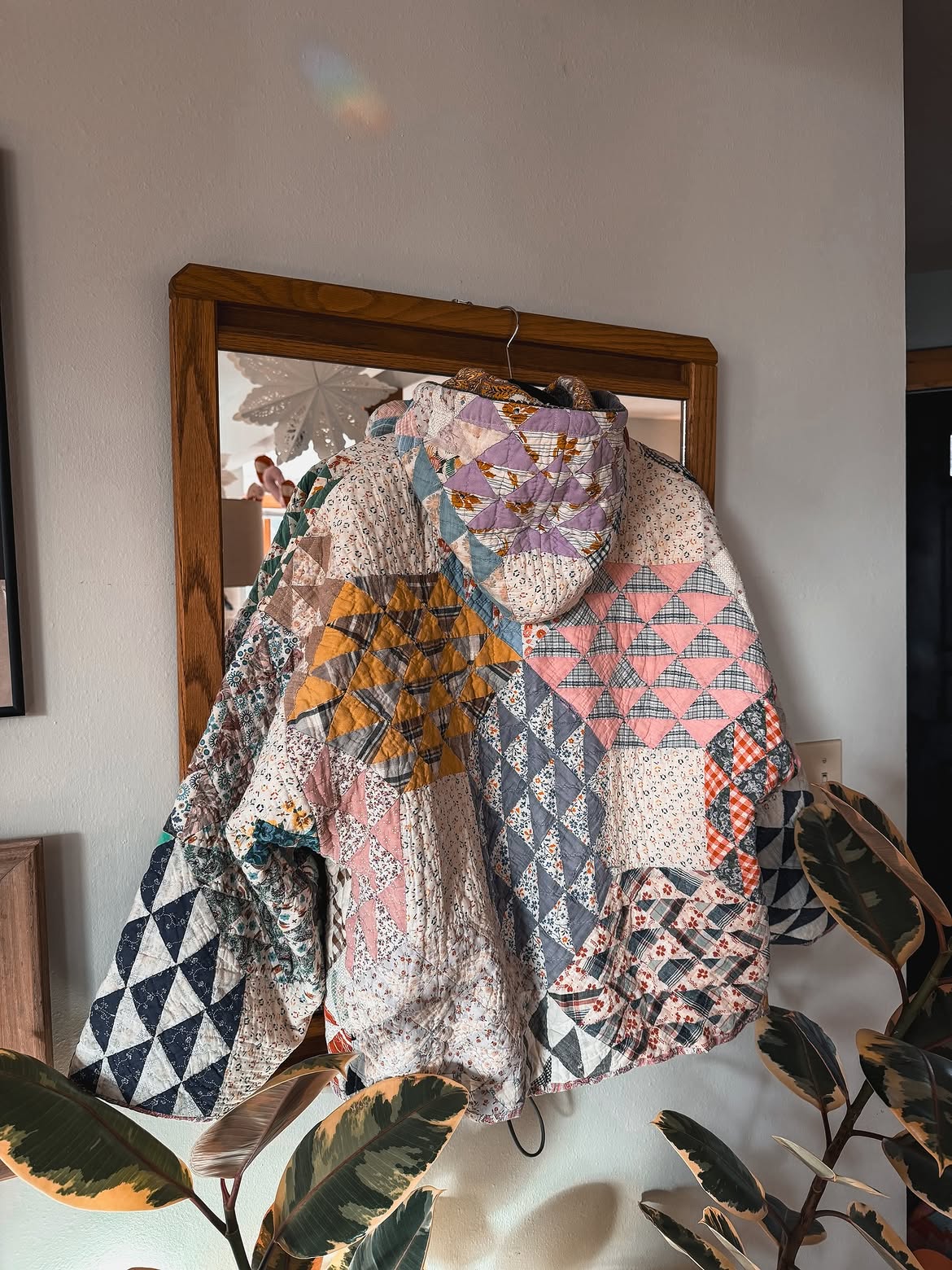 Vintage Quilt Patchwork Hooded Jacket