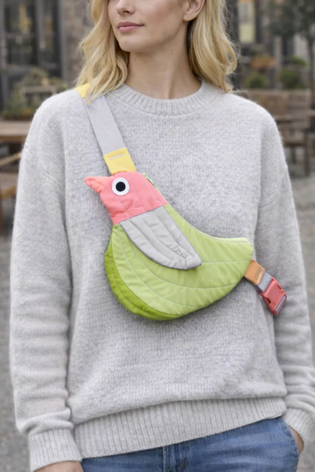 Fly Away Crossbody Bird Bag - Bird
