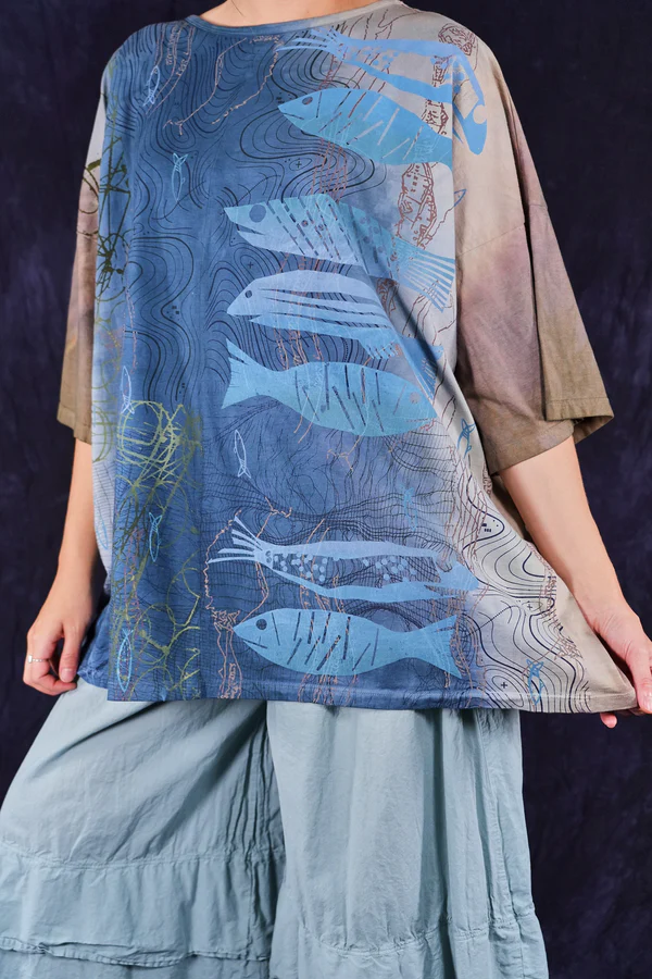 Earth and Seabed Lens T-shirt