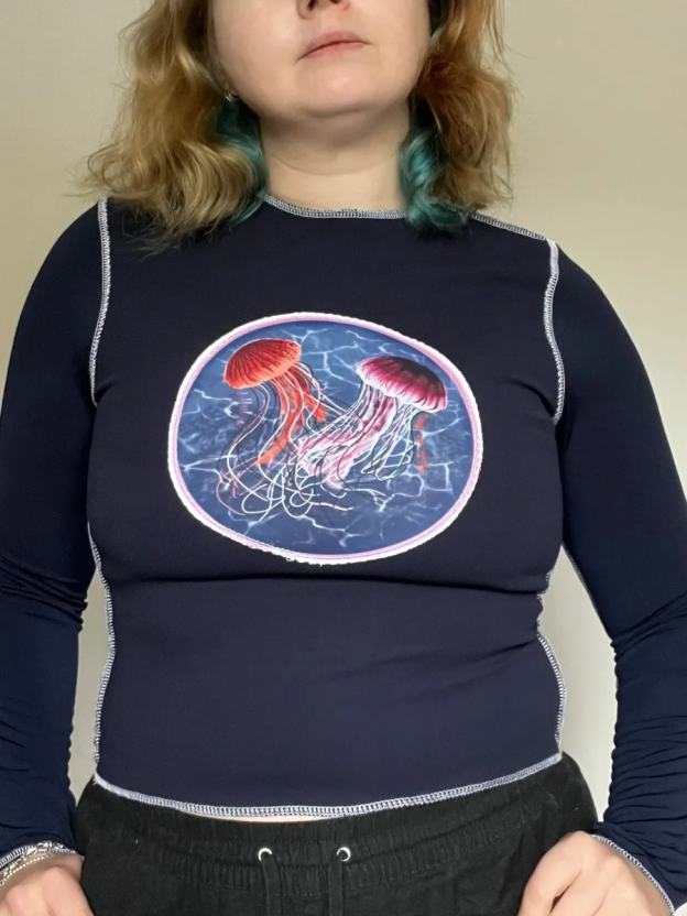 Printed long-sleeved top