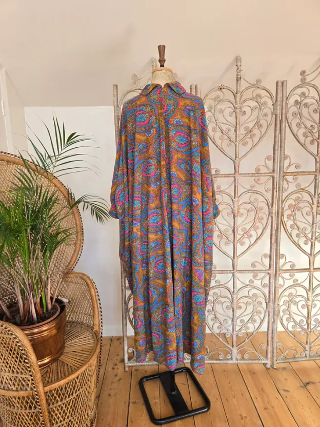 Vintage 70s kaftan dress