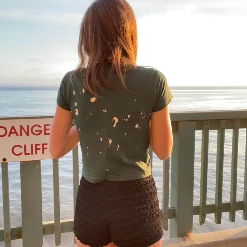 Spotted daisy stars Graphic Tee